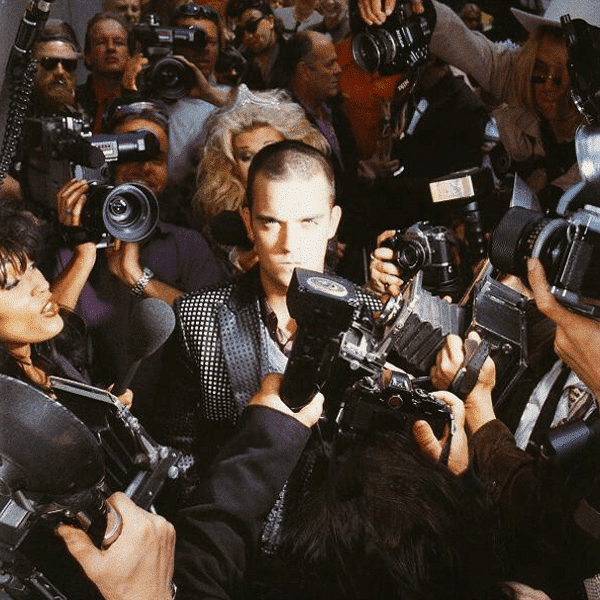 Life Thru A Lens - Robbie Williams - lp - 602435503950 - The Vinyl Store